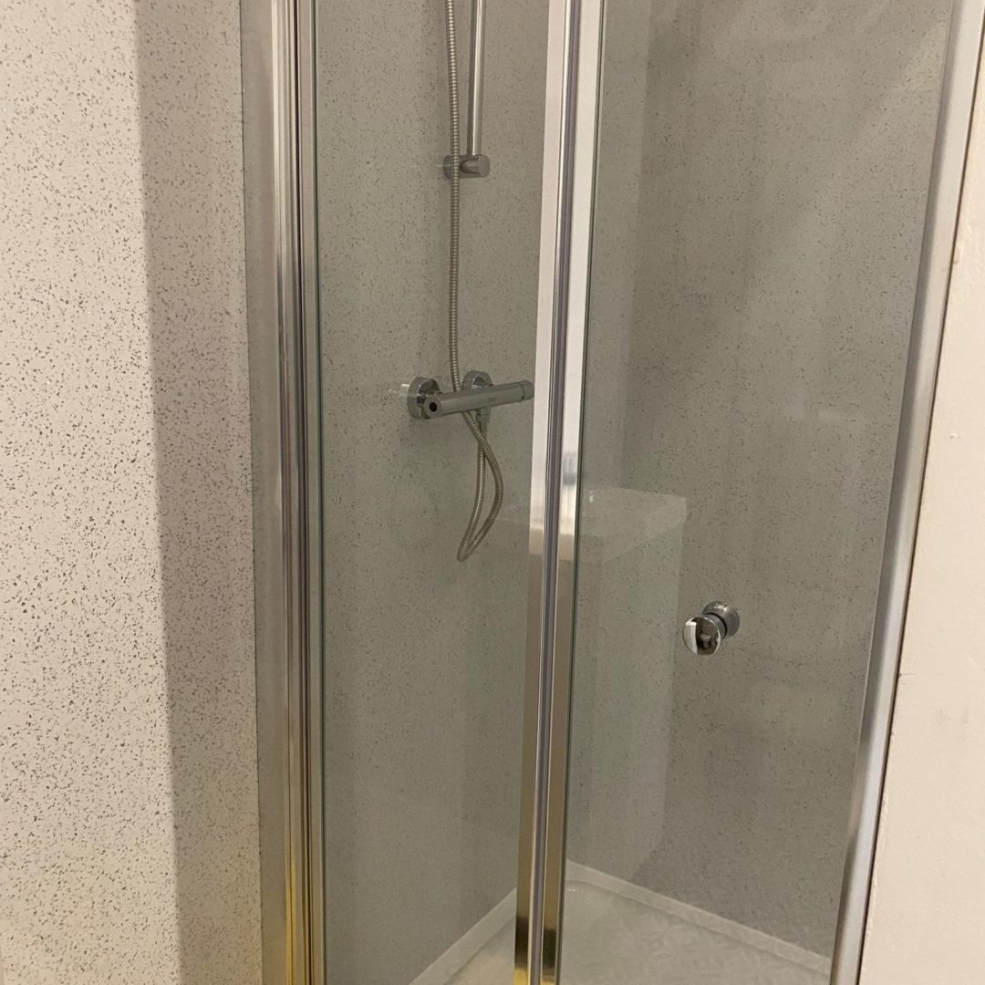 M Shower